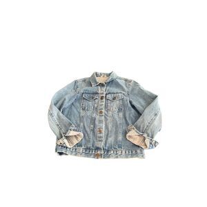 Classic Y2K Light Wash Denim Trucker Jacket Size L